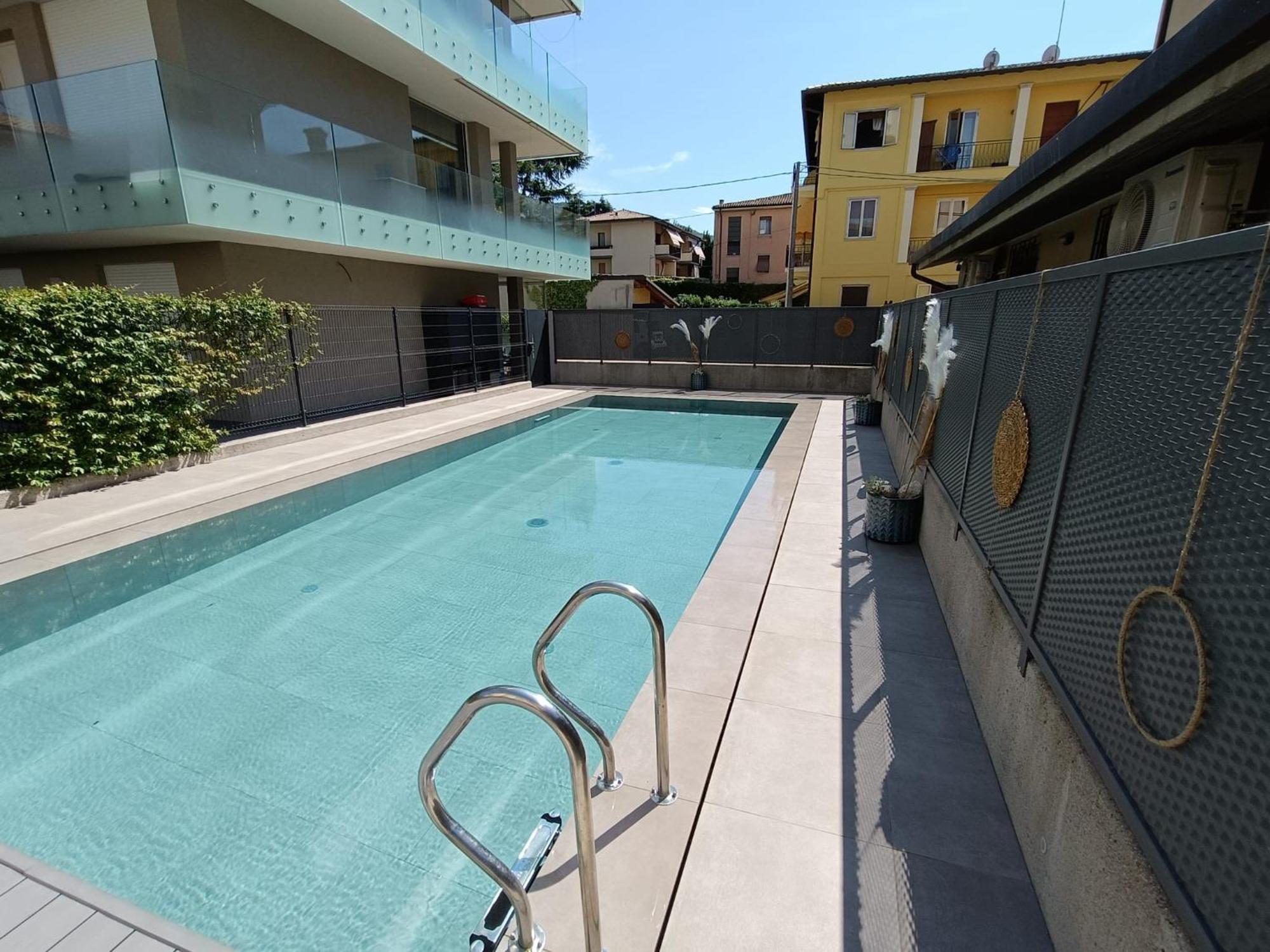 Suite Laura - Torri Del Benaco Bagian luar foto